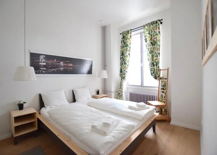 Luxury Apartment By Hi5 - Bajcsy Suite